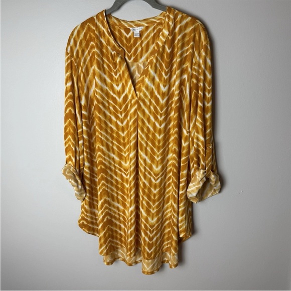 CATO Tunic Top Plus Size 18W 20W Blouse 3/4 Roll-Tab Sleeves Stretch Gold Yellow - Picture 2 of 7